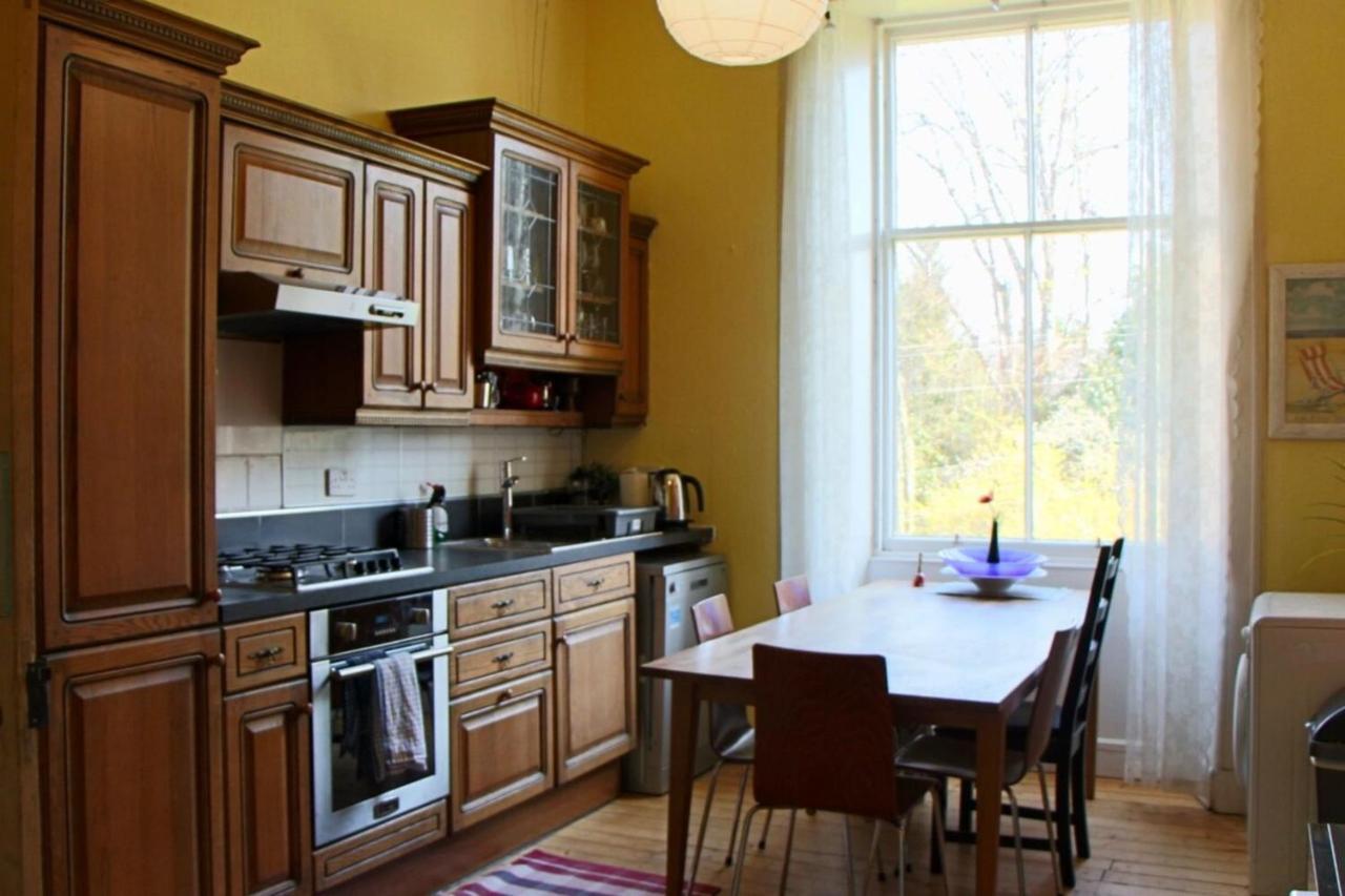 Classic Edinburgh Flat In The Heart Of Morningside Exterior photo