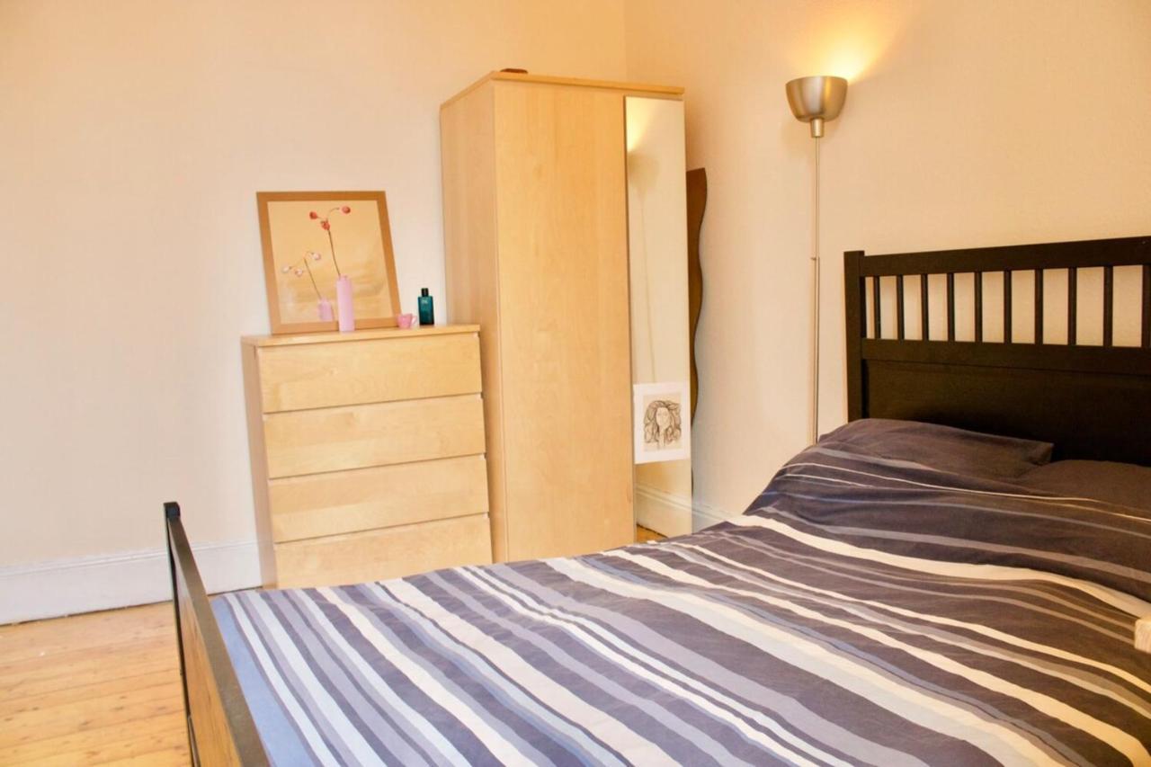 Classic Edinburgh Flat In The Heart Of Morningside Exterior photo